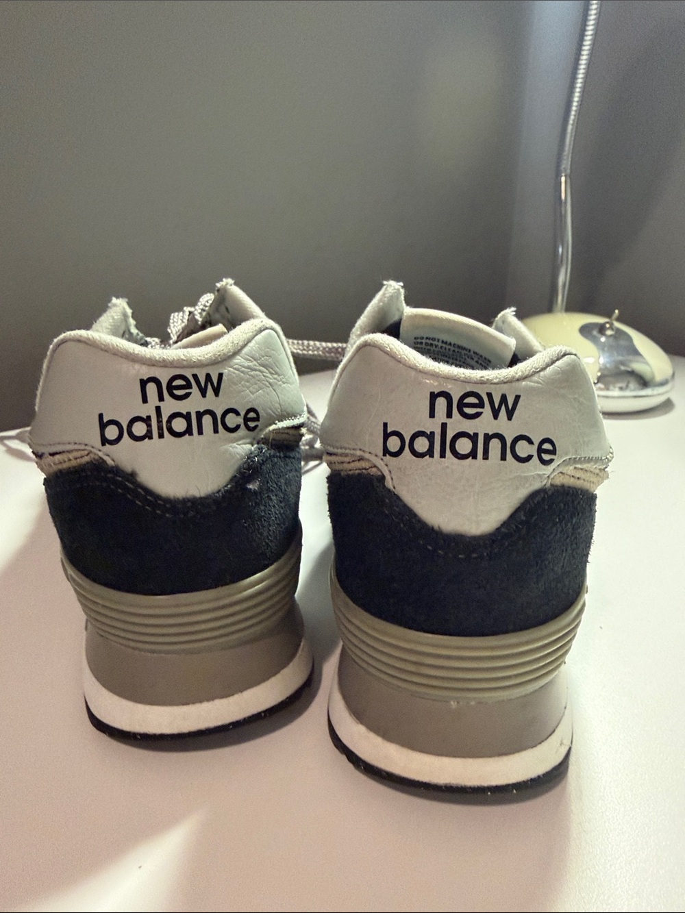 New Balance 574 Core Classic BlackWomen’s Size 7 - Picture 5 of 9